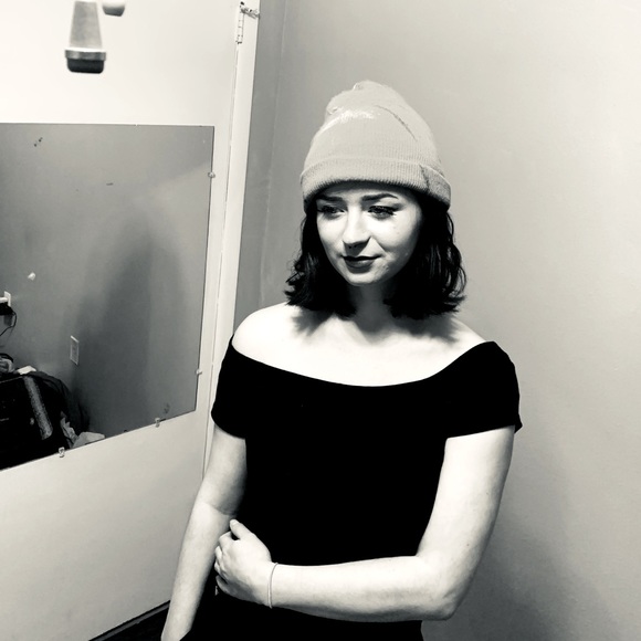 Meet your Posher, A - Picture 1 of 16